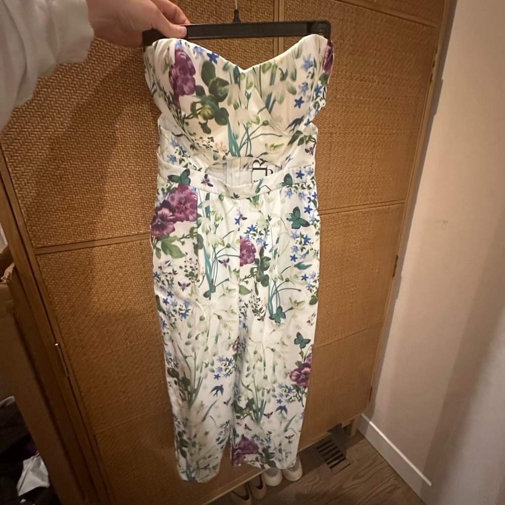 Wide Leg Cutout Floral Jumpsuit 🌸 NWT Small